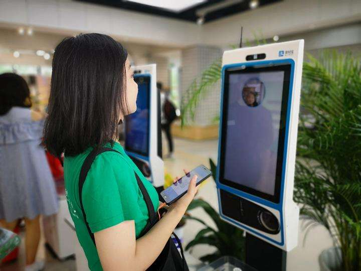 新大陆498科技超市自助刷脸支付系统，为新零售附能